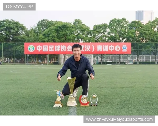 足球青训系统的优化与发展方向 足球青训系统的优化与发展方向